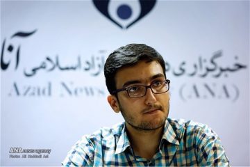 مذاکره با آمریکا چیزی جز ضرر نخواهد داشت/ شفافیت و جوانگرایی راه حل مشکلات کشور